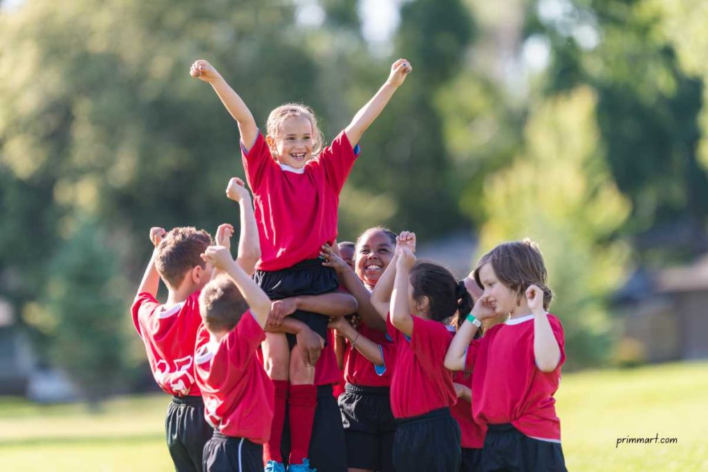6 Benefits Kids Can Gain from Playing Team Sports