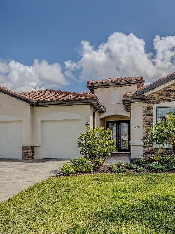 4 Things to Consider Before Moving to Florida