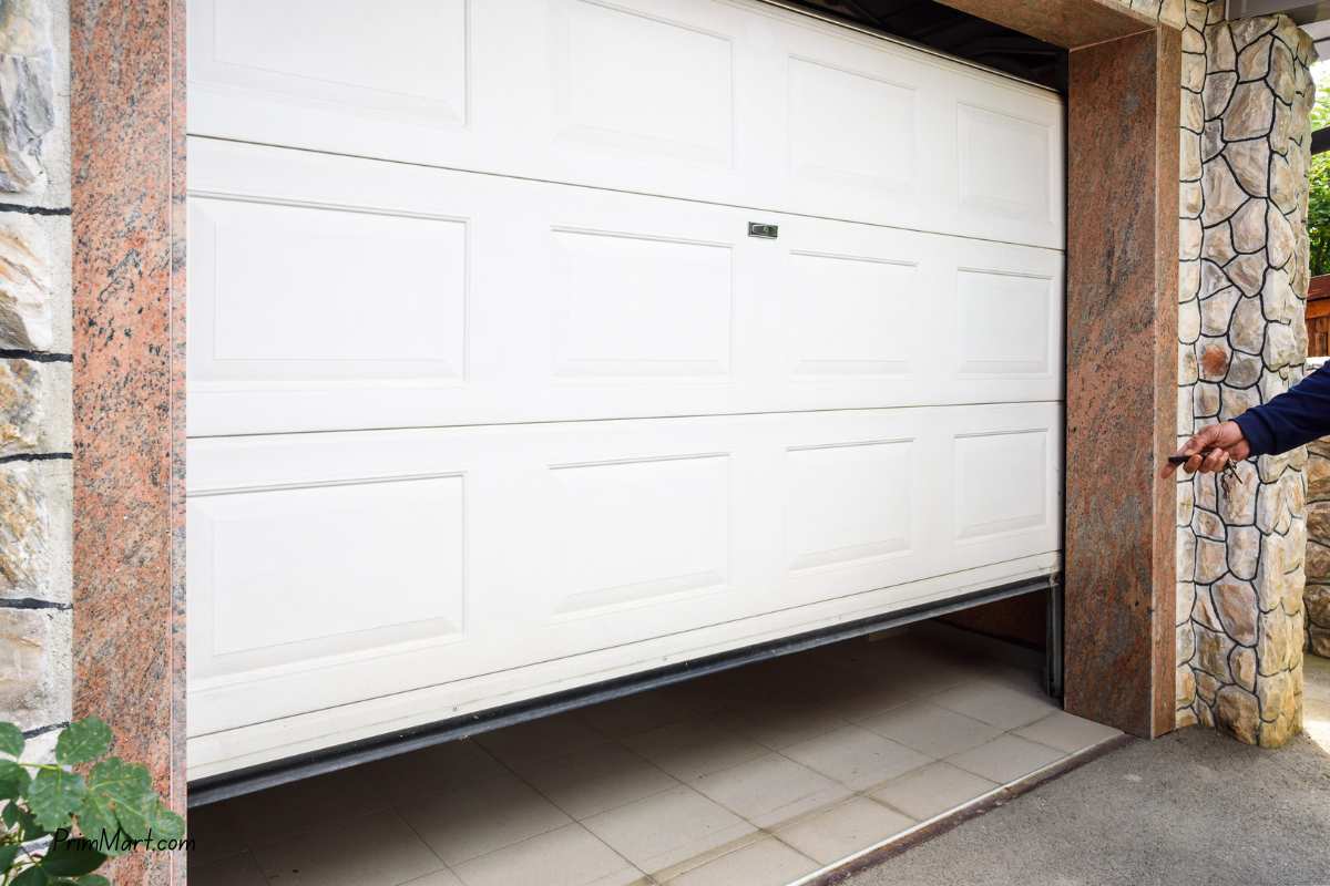 Key Signs You May Need To Replace Your Garage Door