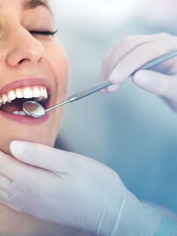 How To Choose The Right Dentist For Your Family's Needs