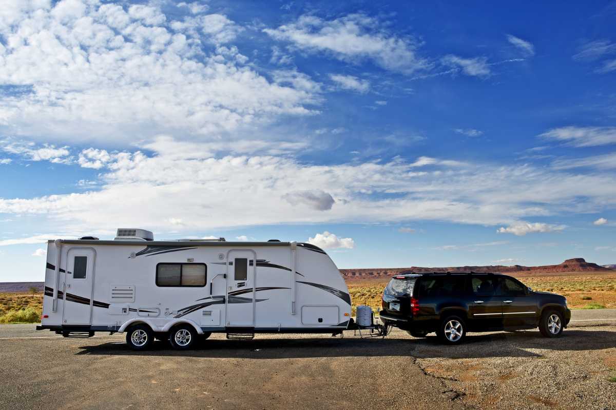 How to Safely Tow with a Trailer Hitch: Expert Advice