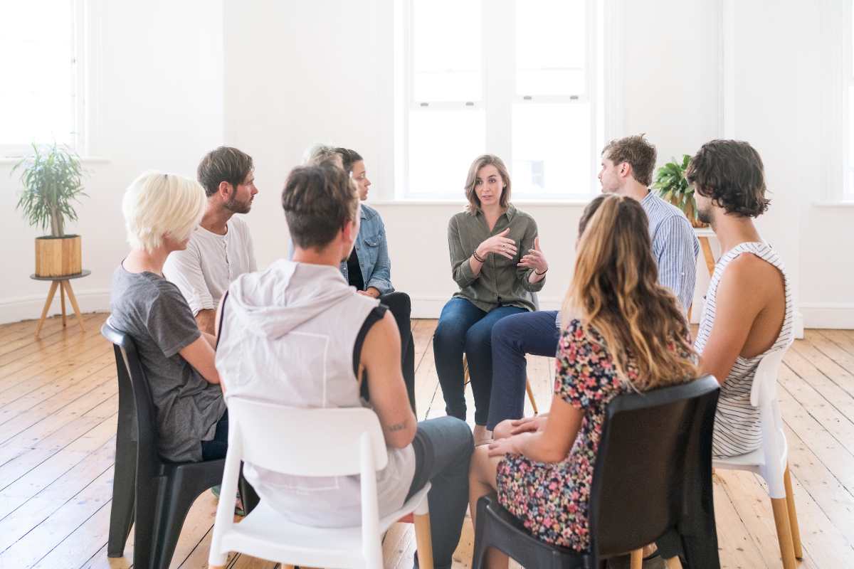 Exploring the Role of Community Support in Personal Recovery Journeys