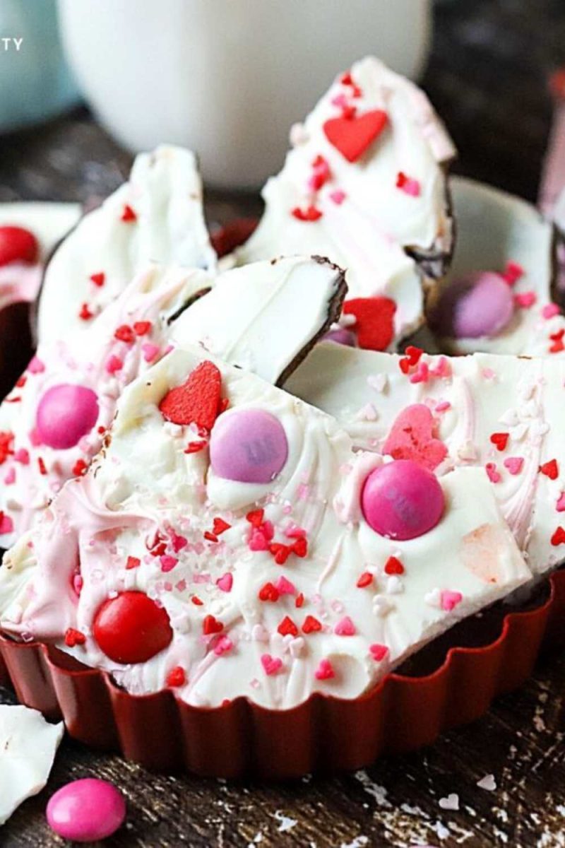 Easy Valentine’s Day Chocolate Bark by Suburban Simplicity