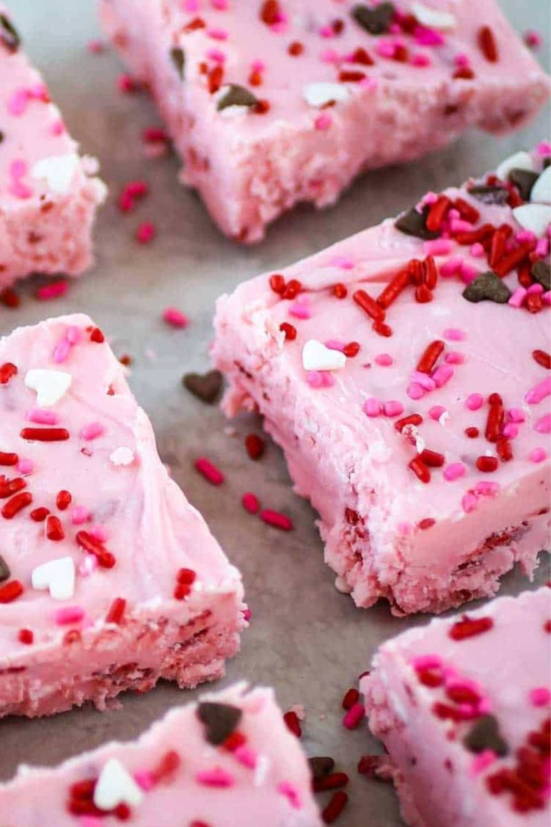 Super Easy Strawberry Fudge by Dizzy Busy and Hungry Valentine Candy Recipes Roundup