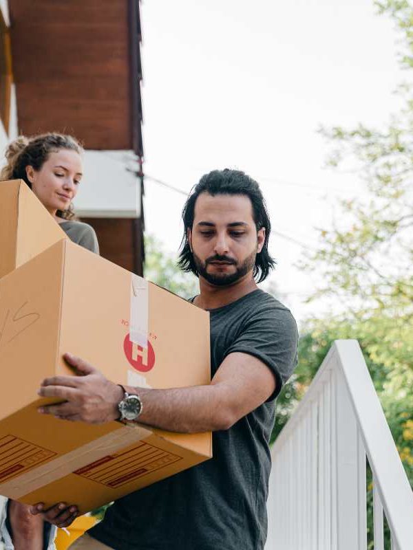 The Ultimate Guide to a Hassle-Free Move: Tips and Tricks