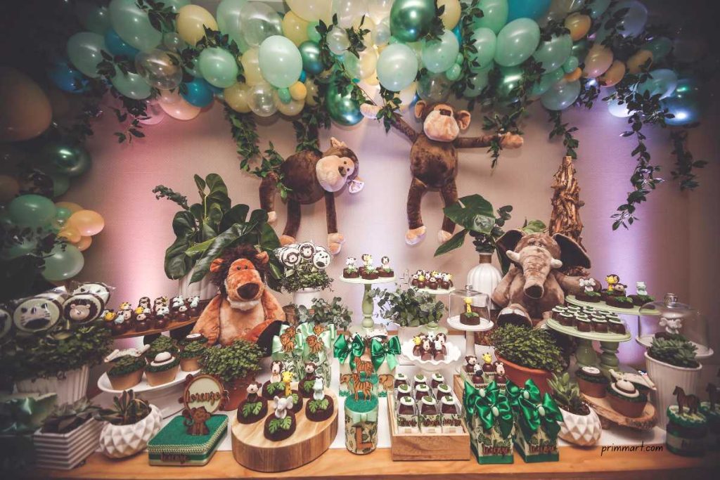 How to Create an Awesome Themed Party