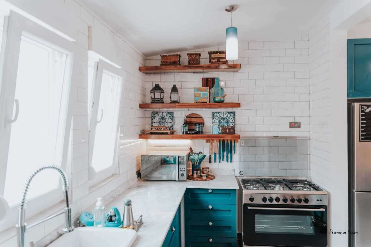 How to Decorate Open Shelves in a Cozy Cottage Kitchen